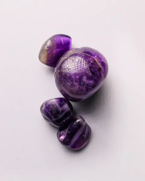 Ametisto Rutulys / Sfera Meditacijai – Poliruoti ametisto akmenys